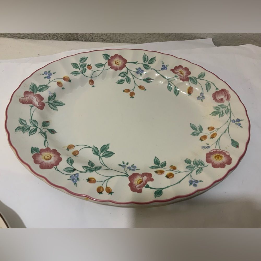 Churchill China "Briar Rose" Oval Platter Staffordshire England Platter 12.25"
